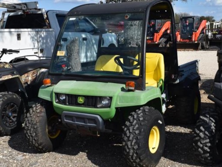 john-deere-gator-image-2
