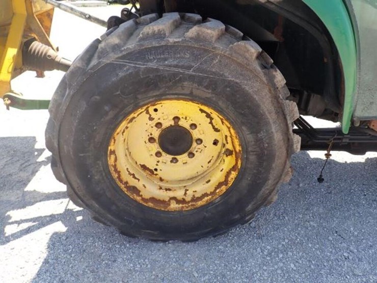 john-deere-3520-image-66