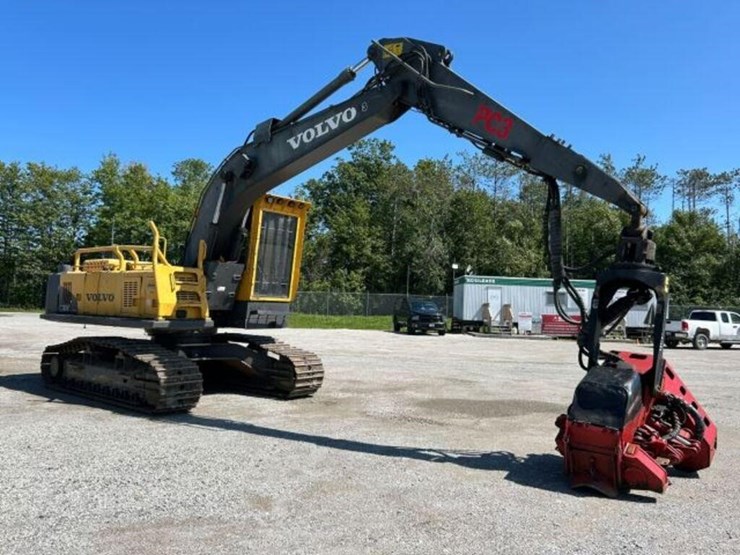 2012-volvo-fc2421c-image-3