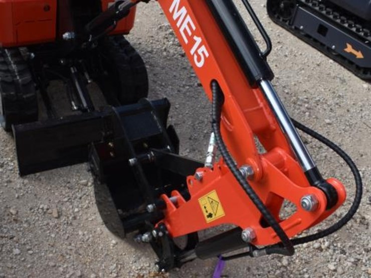 me-15-mini-excavator-(serial-#-2512393279)-(k)-image-3