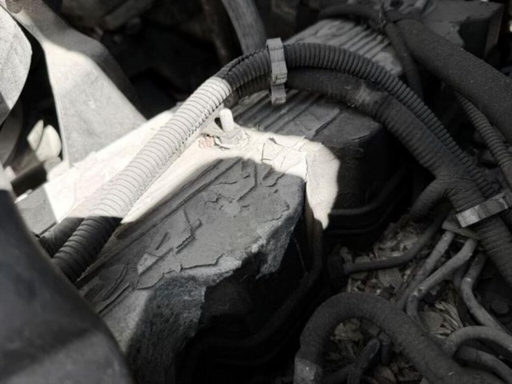 2001-ford-f650-xl-image-23