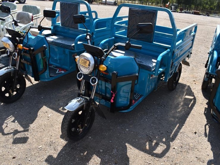 3-wheel-electric-cart-(serial-#-kr2026427amam28y1)-(k)-image-2