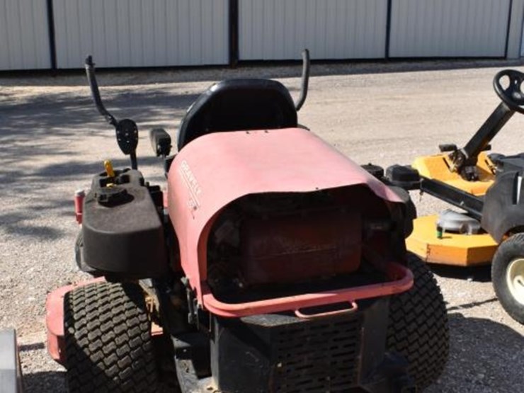 gravely-260-zero-turn-mower-(serial-#-000106)-(showing-appx-532-hours,-up-t-image-4
