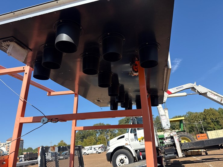#9652-•-road-construction-lighted-arrow-signs-image-5