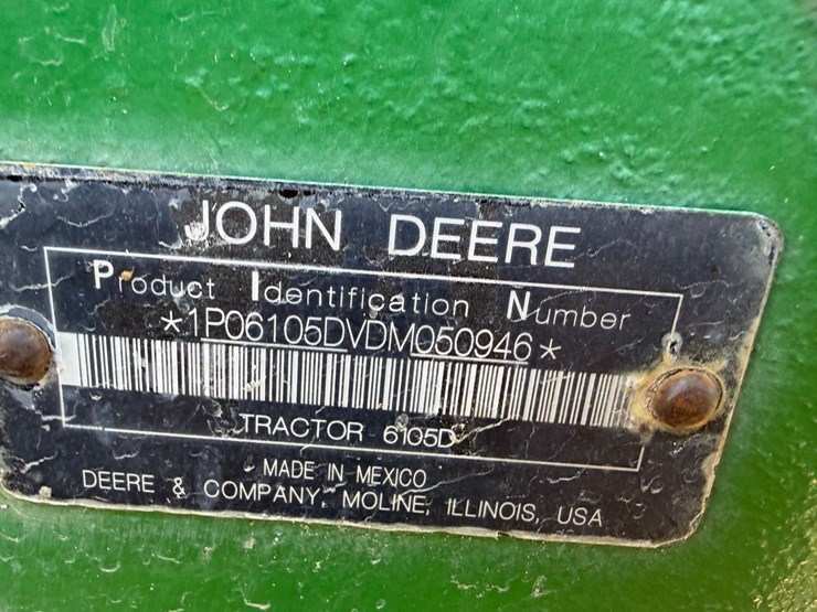 john-deere-6105d-image-17