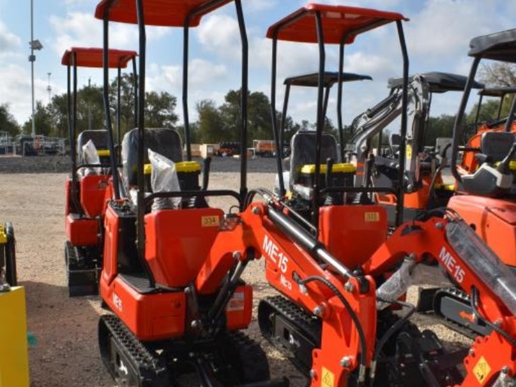 me-15-mini-excavator-(serial-#-2602112985)-(k)-image-2