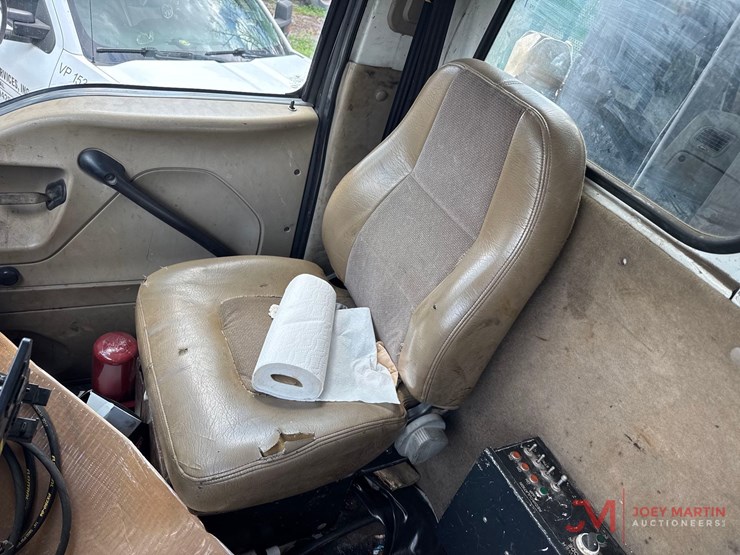 2008-sterling-jetter-/-vacuumtruck-image-38