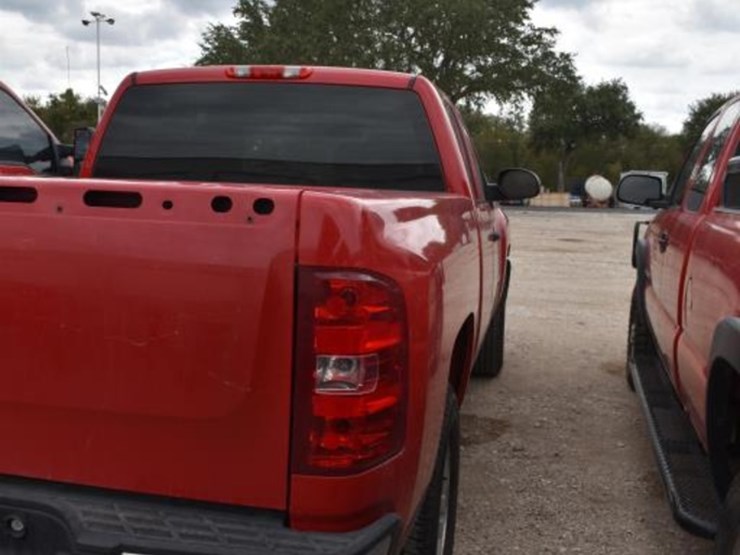 2012-chevrolet-1500-image-5