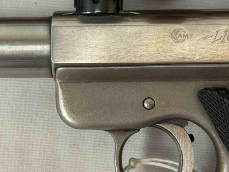amt-lightning-22lr-pistol-image-16