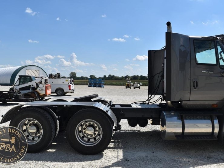 2013-international-transtar-8600-image-7