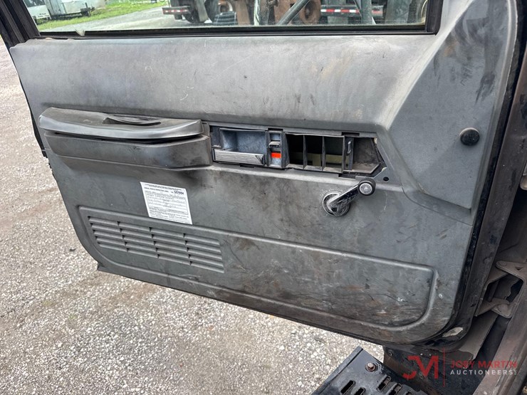 1994-gmc-topkick-image-34