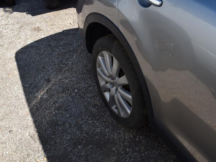 2010-mazda-cx9-image-4