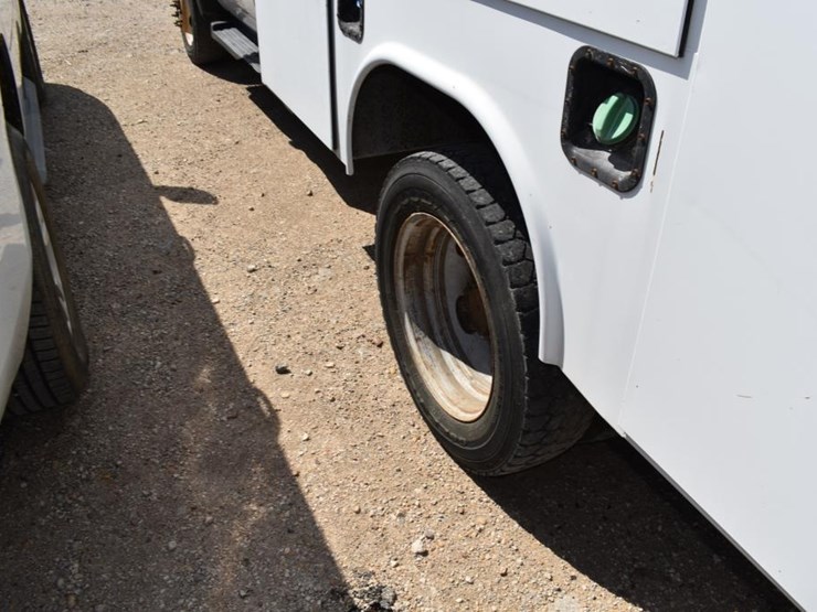 2016-ford-f450-image-14