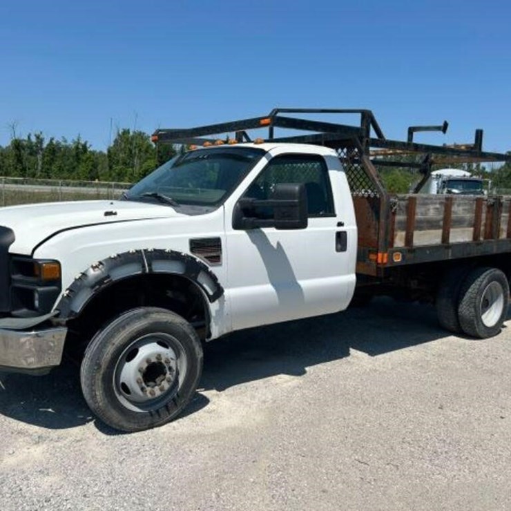 2009 FORD F550
