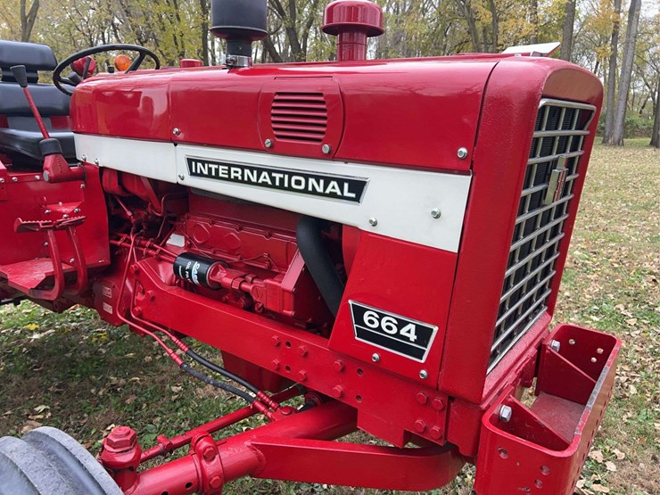 1972-international-664-image-11