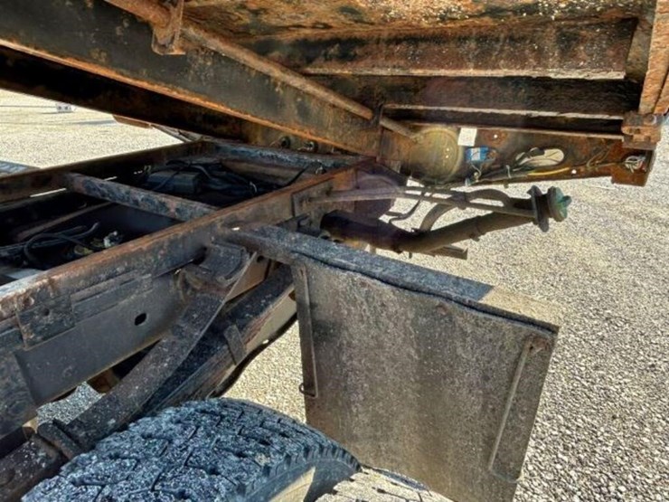 2012-ford-f550-xl-image-68