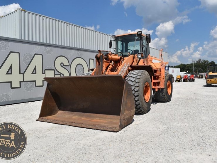 2006-doosan-dl400-image-11