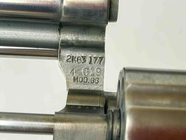 smith-&-wesson-mod.-66-357mag-revolver-image-13