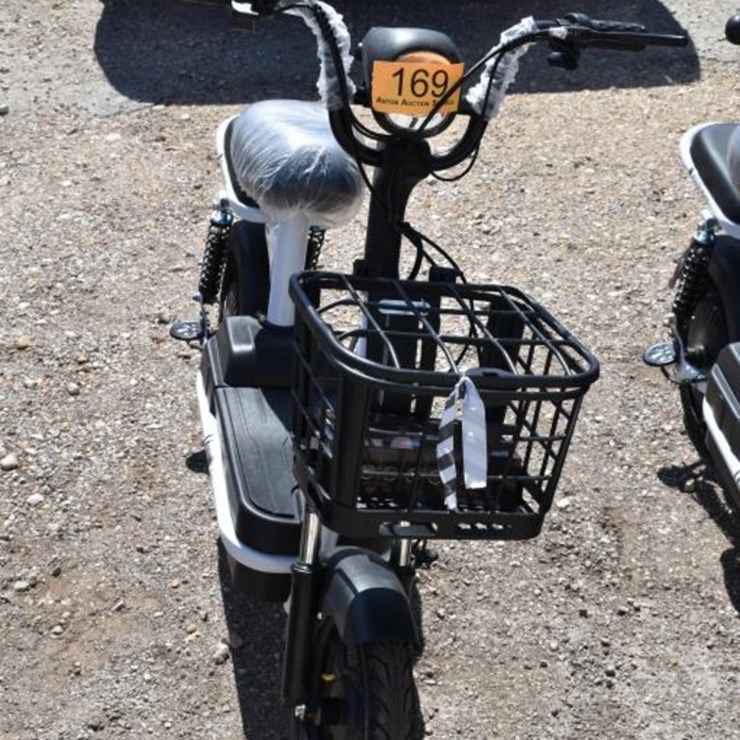 ELECTRIC SCOOTER (NO SERIAL #) (K)