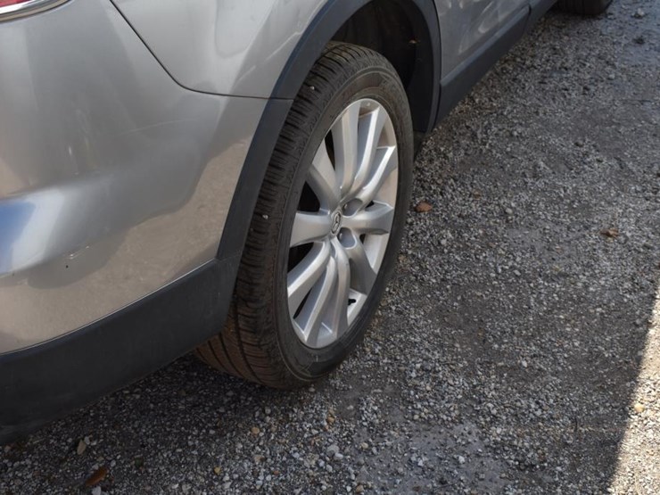 2010-mazda-cx9-image-9