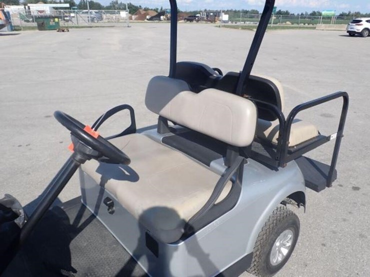 2021-e-z-go-rxv-4-passanger-gas-golf-cart-5621831-image-15