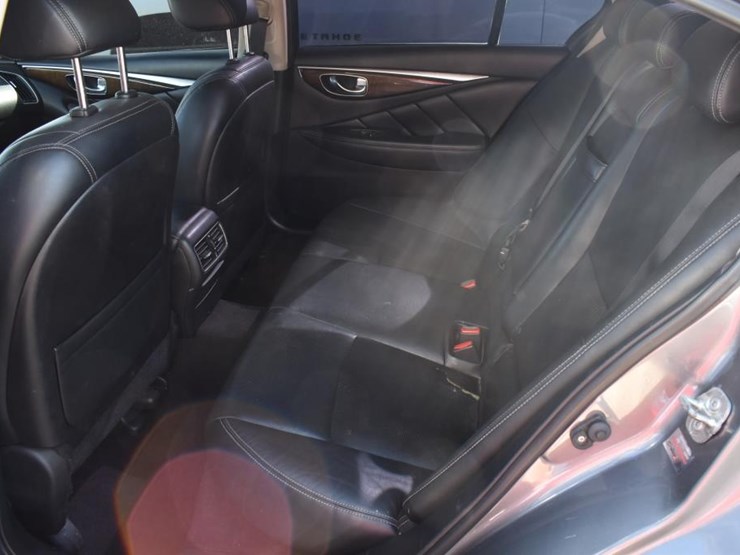 2016-infiniti-q50-car-(vin-#-jn1bv7ar4fm423278)-(showing-appx-169,145-miles-image-7