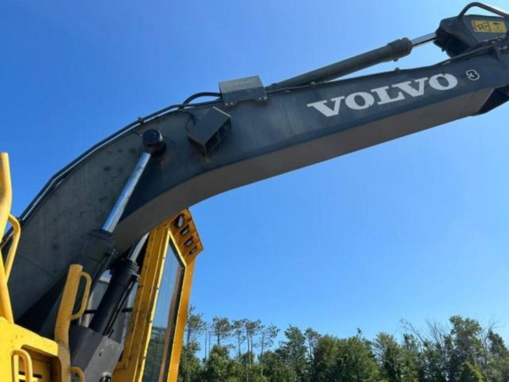 2012-volvo-fc2421c-image-67