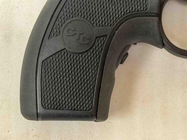 ruger-lcr-22lr-pistol-image-20