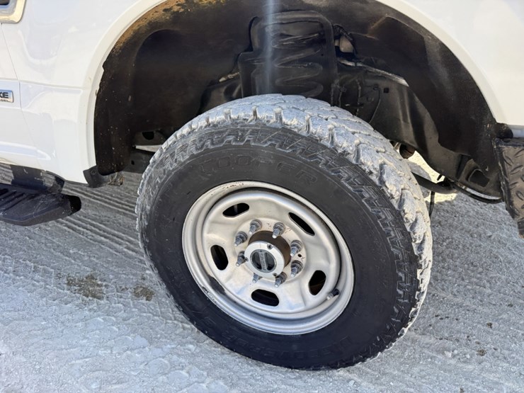 2018-ford-f350-image-10