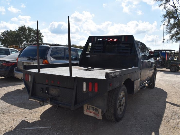 2017-dodge-pickup-w/-bradford-bed-4x4-(vin-#-3c6ur5hj1hg726210)-(showing-ap-image-3