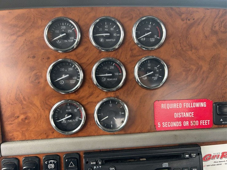 2006-peterbilt-379-image-121
