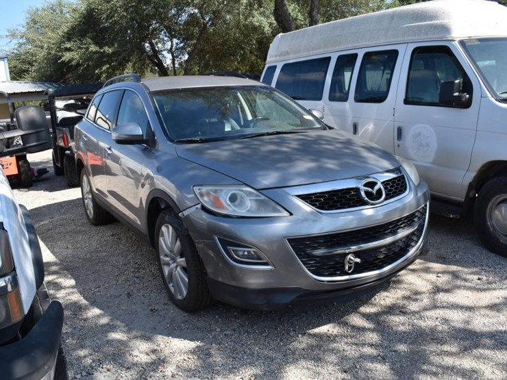 2010-mazda-cx9-image-2