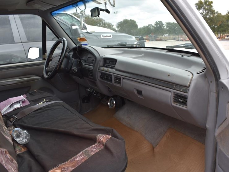 1995-ford-f150-image-12