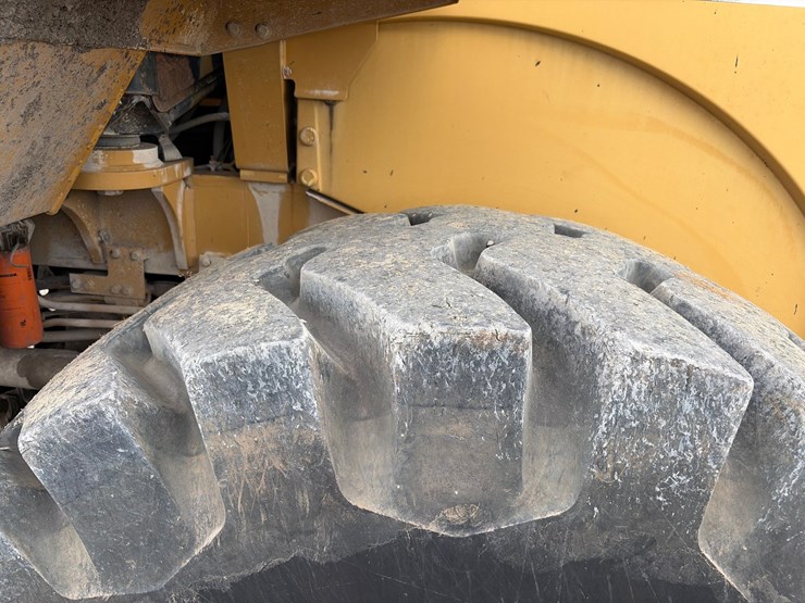 caterpillar-972-image-5