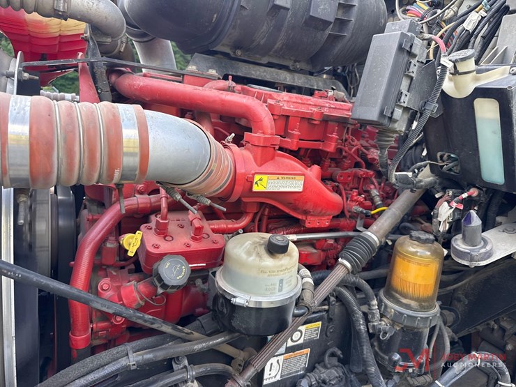 2014-kenworth-t800-image-27