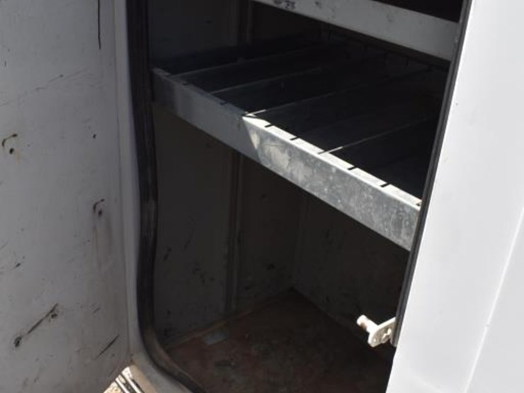 2017-ford-f550-image-22