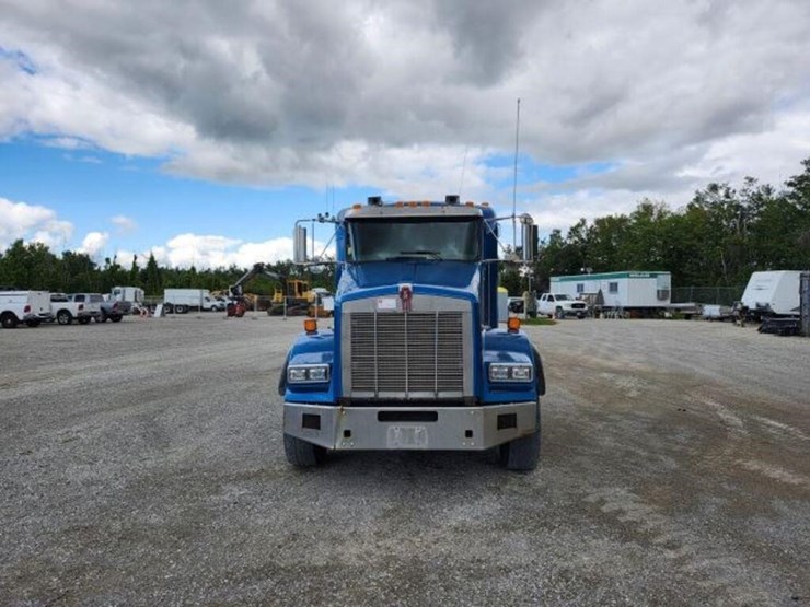 2008-kenworth-t800-image-2