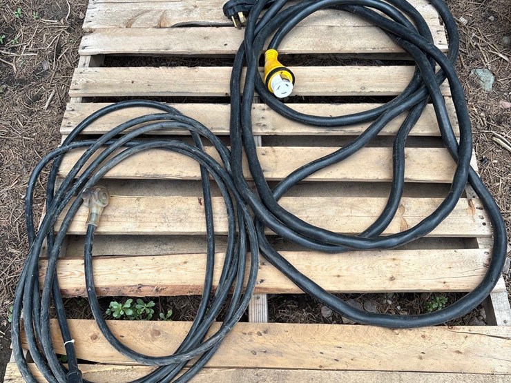 30-amp/50-amp-camper-electric-cords-image-2