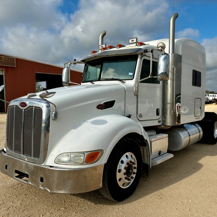 2012 PETERBILT 386