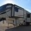 2019-wildcat-29rlx-5th-wheel-trailer-w/-3-slides-(vin-#-5zt3wcub2kg002818)-image-2