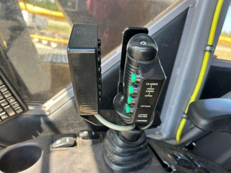 2012-volvo-fc2421c-image-19