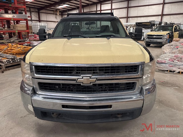 2008-chevrolet-silverado-2500-image-7