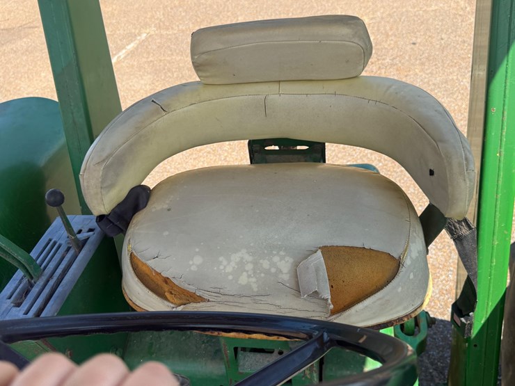 john-deere-4020-image-26