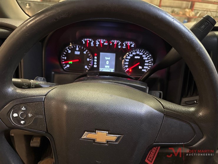 2014-chevrolet-silverado-1500-image-33