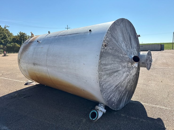 #9658-•-metal-water-tank-image-5