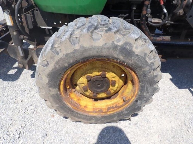 john-deere-3520-image-70
