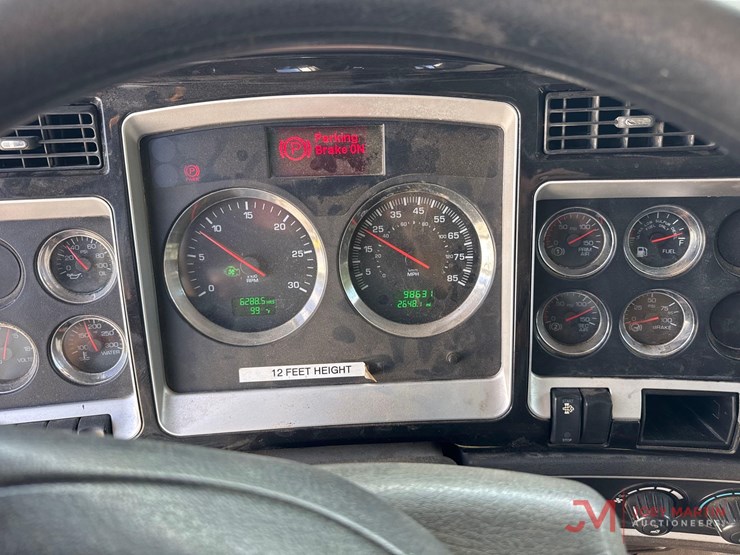 2014-kenworth-t470-image-38