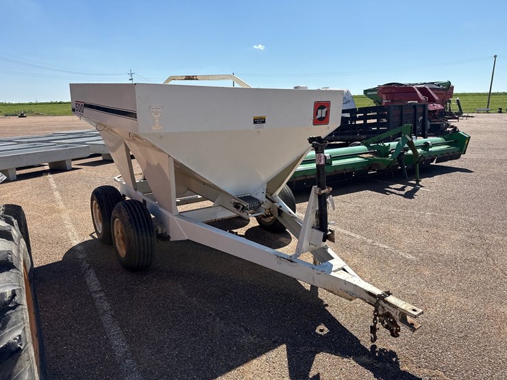 #9673-•-wilmar-500-fertilizer-bugger-image-3