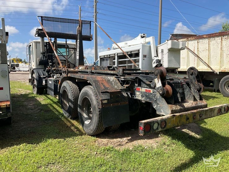 caterpillar-c11-image-14