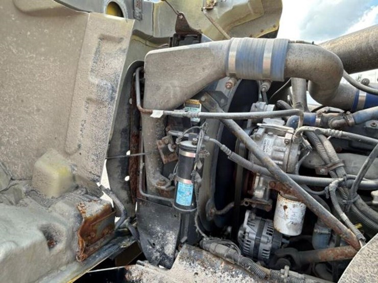 2005-mack-700-t/a-t/a-stone-slinger-truck-1m2ag11c-image-32